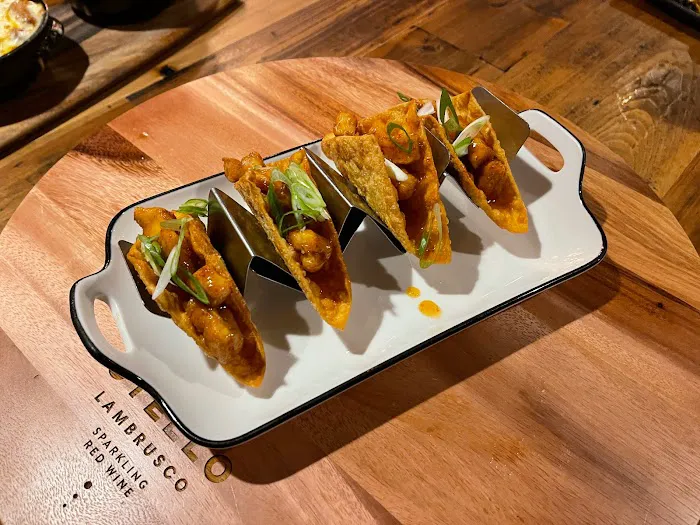 Whiskey Hideaway Picture 6