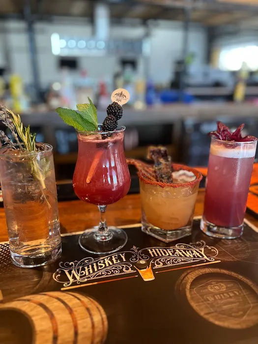 Whiskey Hideaway Picture 8