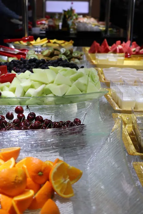 Umi Hotpot Sushi & Seafood Buffet Picture 6