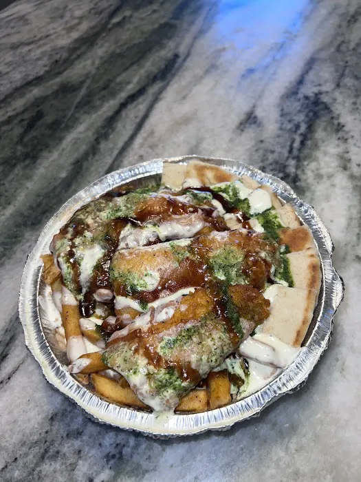 Naz's Halal Food - Northfield Picture 10