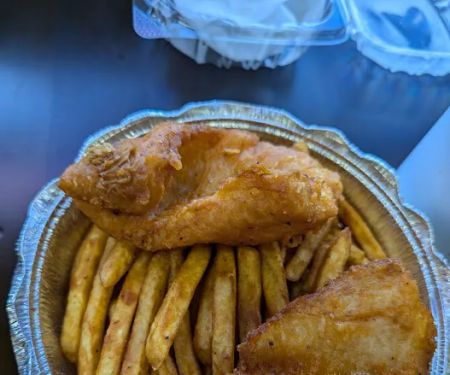 Naz's Halal Food - Northfield