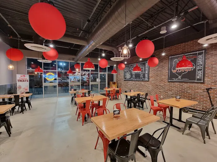 Charleys Cheesesteaks and Wings Picture 9