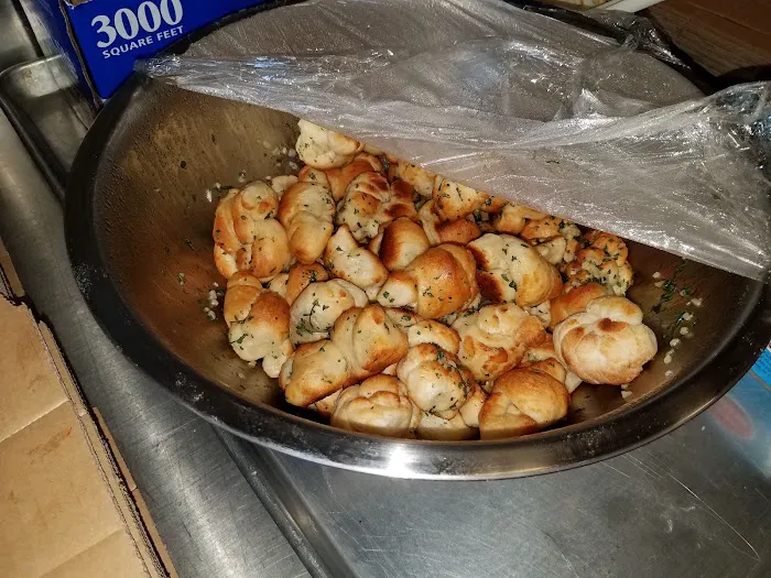 Archie’s Famous Pizza Picture 6