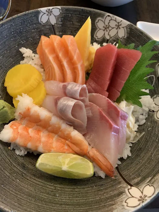 Aoyu Sushi Picture 2