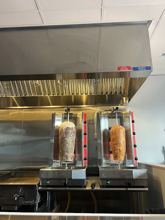 HOUSE OF GYRO Picture 1