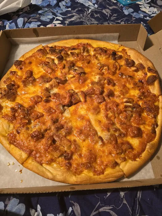 Leandro's Pizza + Kitchen Picture 10