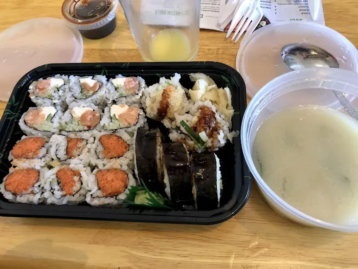 Avocado sushi Picture 6