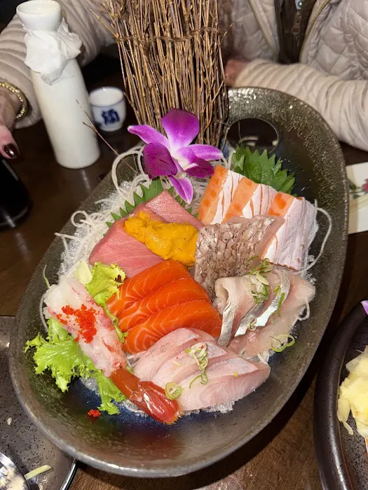 Miyabi II Asian Fusion Picture 9