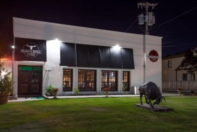 Black Bull Steakhouse & Seafood Picture 7