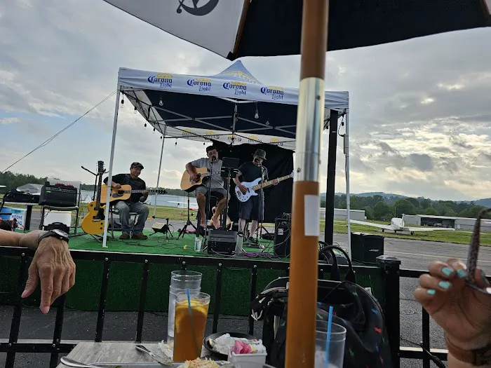 Sunset Pub & Grill Picture 1