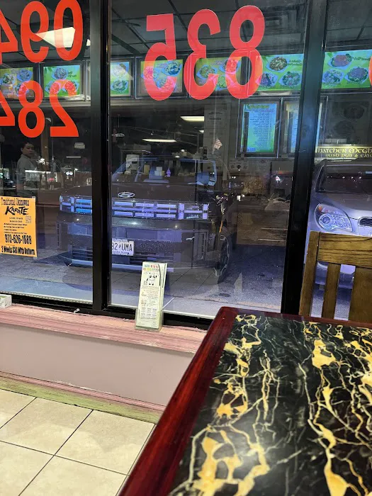 New Ho King Kitchen Picture 3