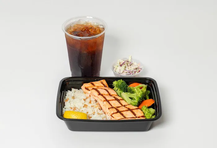 Eatery Cafe Kitchen Picture 1