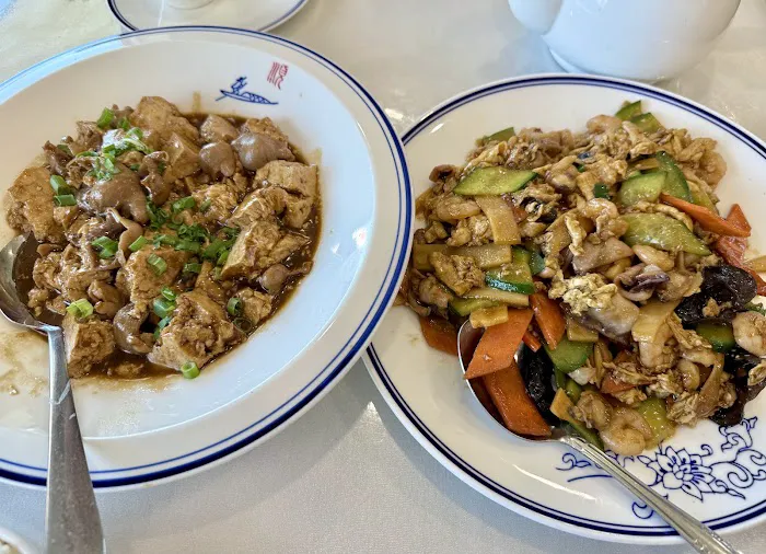 M&T Restaurant Picture 10