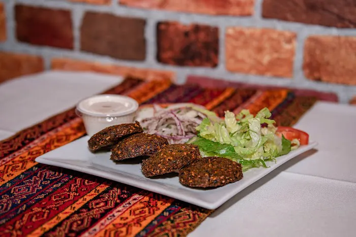 Bosphorus Restaurant Picture 10