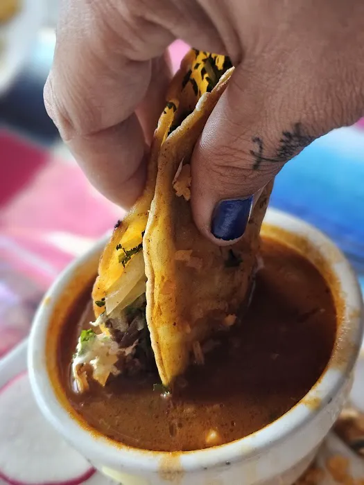 Los Carnales Mexican Restaurant Picture 5