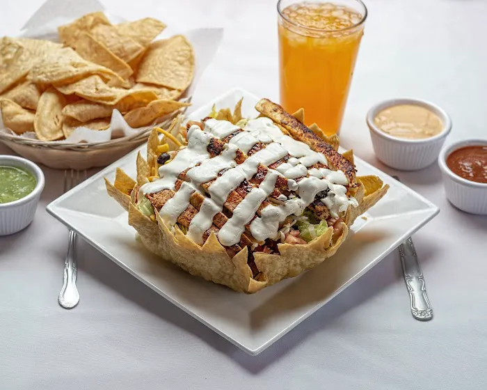 Los Carnales Mexican Restaurant Picture 1