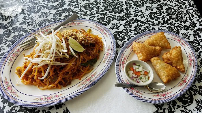 Real Thai Halal Picture 1