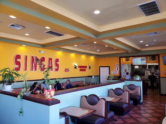 Singas Famous Pizza Picture 2
