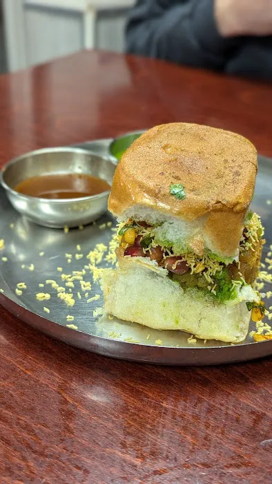 Vaishnav thali Picture 3