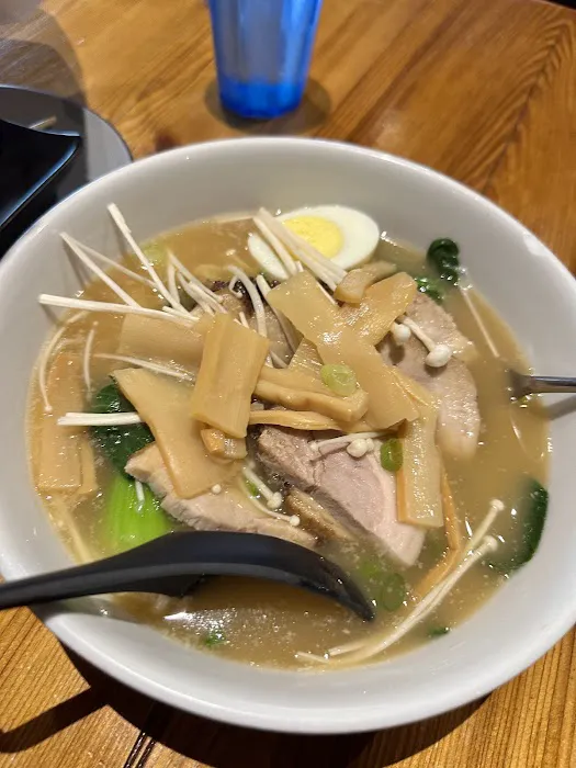 Sakana Sushi & Japanese Cuisine Picture 1