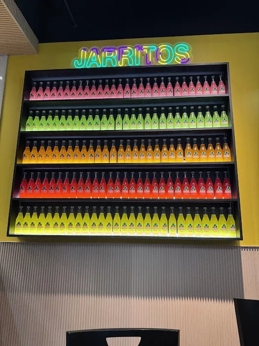 Sombrero Tacoria Livingston Picture 4