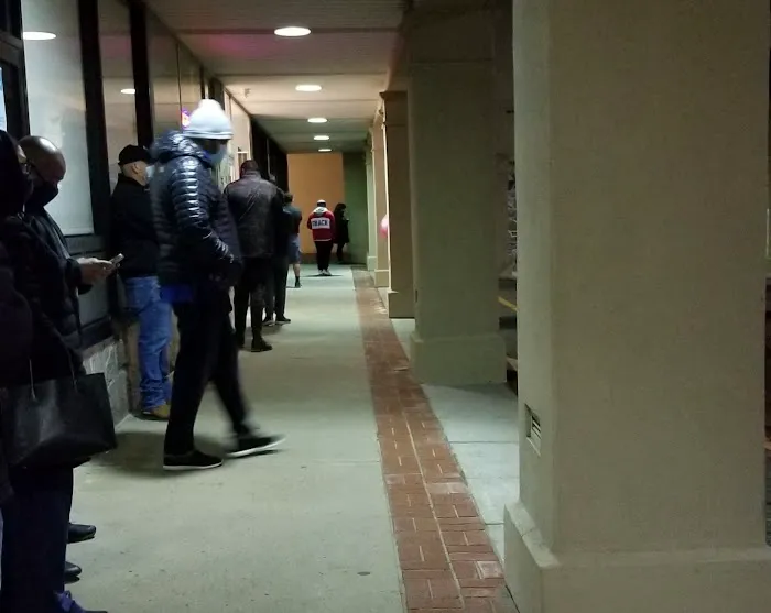 The Honey Baked Ham Company Picture 7