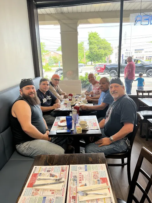 Alya's Diner Picture 4