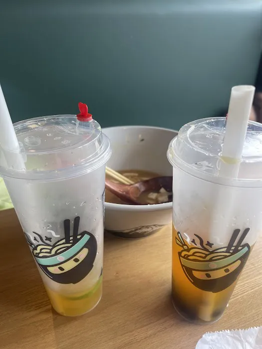 Bowls & Noodles - Poke Bowl • Ramen • Boba Tea Picture 1