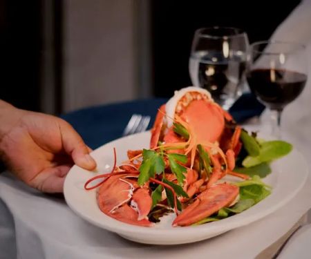 PF Seafood Market & Restaurant