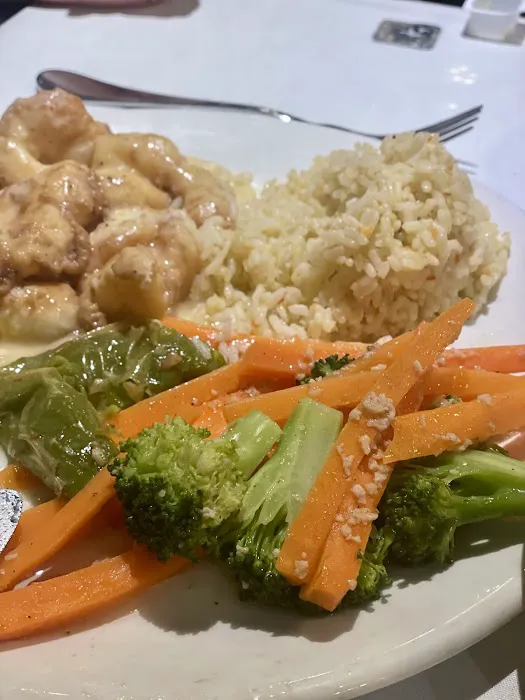 PF Seafood Market & Restaurant Picture 10