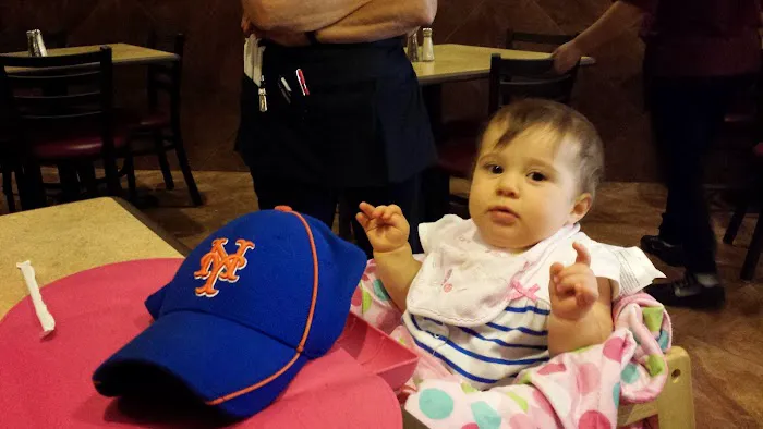 Frank's Pizza Italian Restaurant & Catering Picture 7