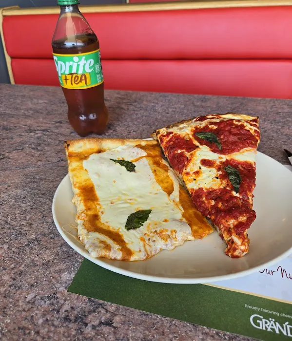 Frank's Pizza Italian Restaurant & Catering Picture 8