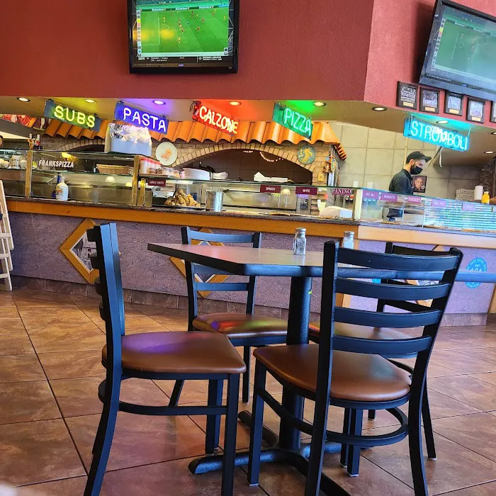 Frank's Pizza Italian Restaurant & Catering Picture 4