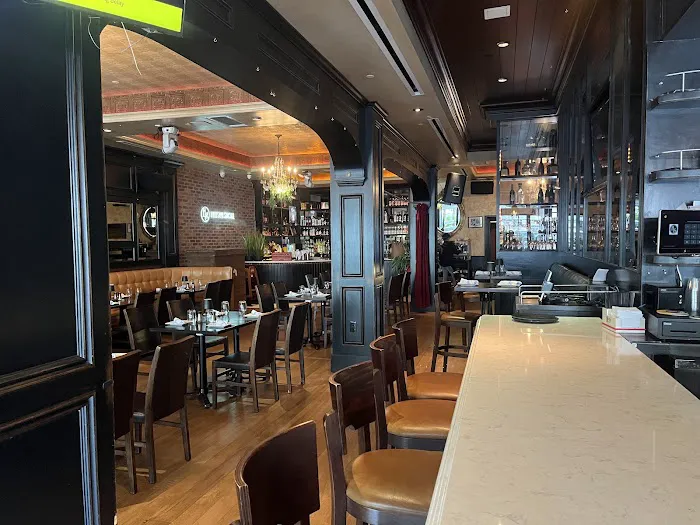 Hudson Social CT Picture 7