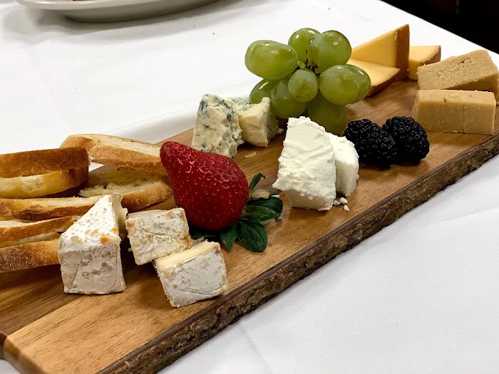 Hudson Social CT Picture 10