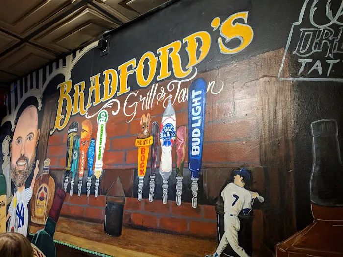 Bradford's Grill & Tavern Picture 5
