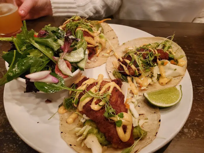 Bedford Hall Craft Kitchen & Bar Picture 4