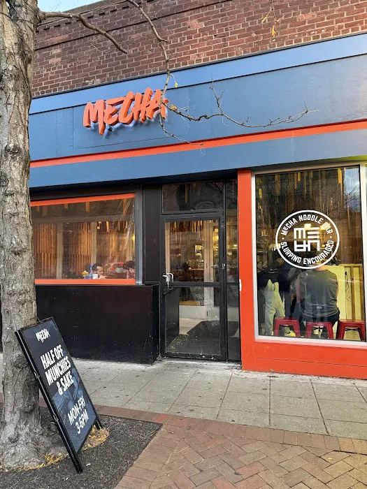 Mecha Noodle Bar Picture 5