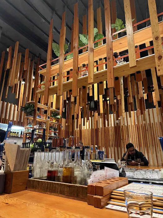 Mecha Noodle Bar Picture 4