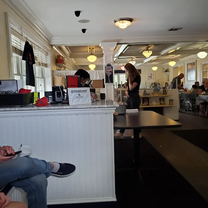 Sweet Mama's Picture 10