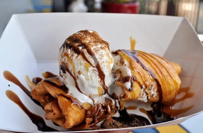 Shrimpy's Burrito Bar - Northport Picture 2