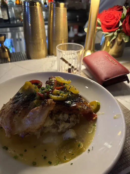 Birdie Bar Picture 8