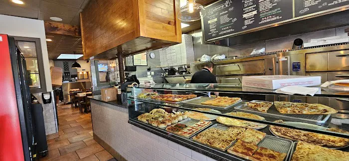 Gino's of Northport Picture 5