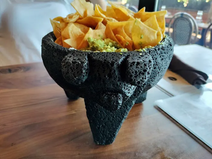 Geronimo Tequila Bar and Southwest Grill Picture 6