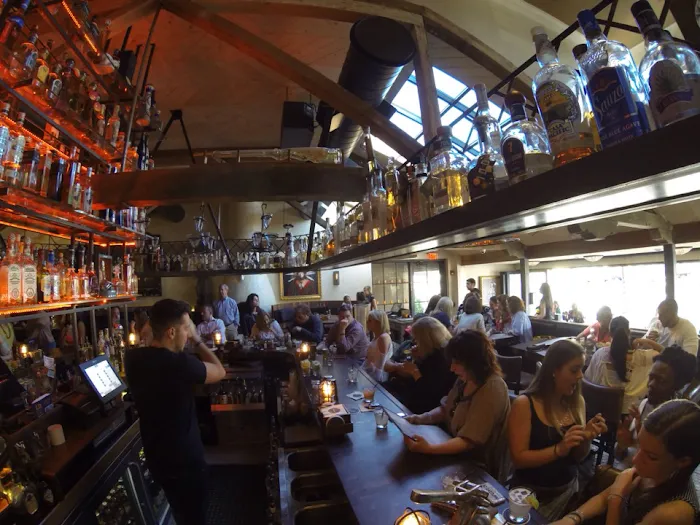 Geronimo Tequila Bar and Southwest Grill Picture 7