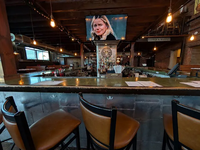 Local Craft Kitchen & Bar Picture 2