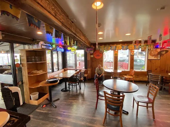 Tequila Revolucion Picture 10