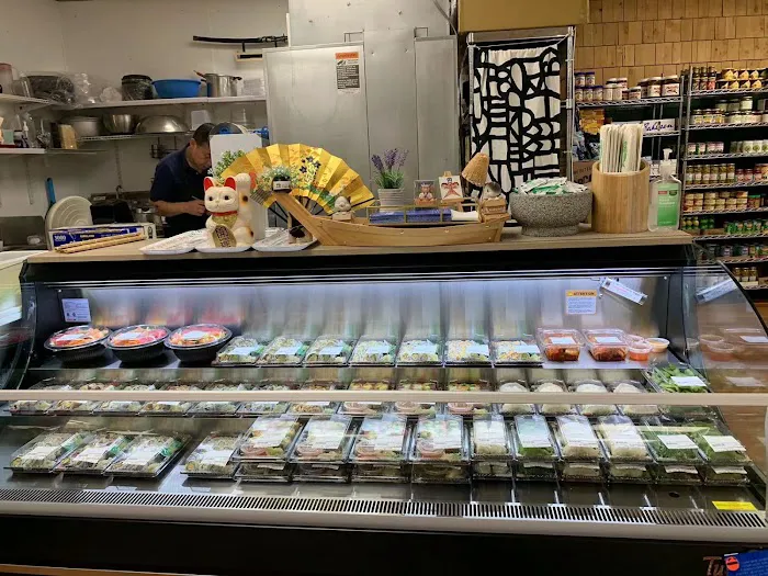 Yuki Sushi (Grab-n-Go) Picture 1