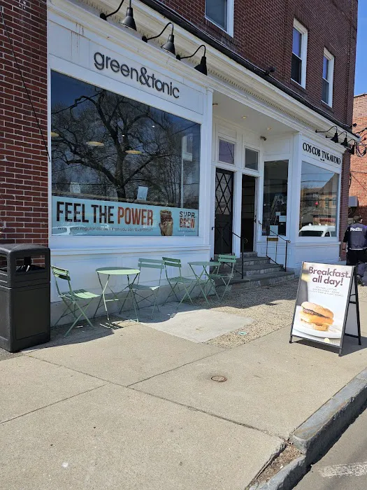 Green & Tonic Picture 8