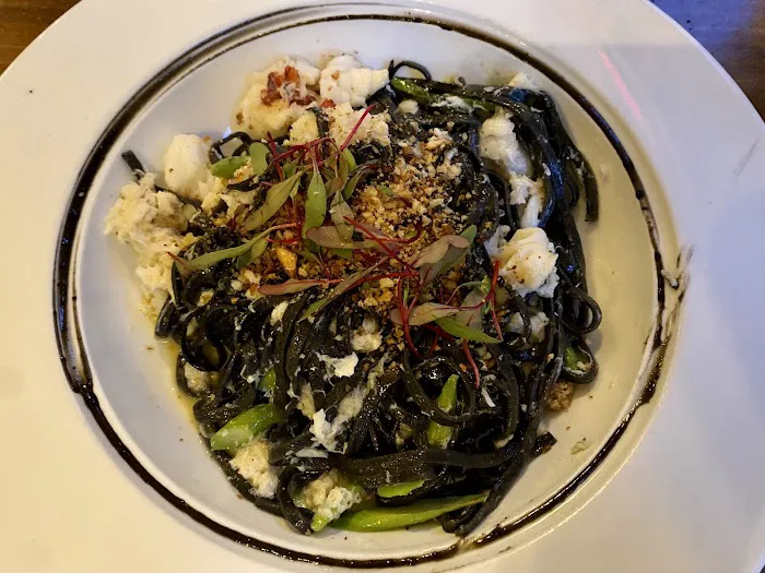 Farmhouse at the Crossroads Picture 2